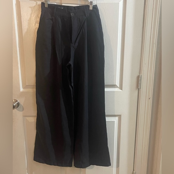 Zara Elegant Black Wide-Leg Pants - Picture 2 of 7